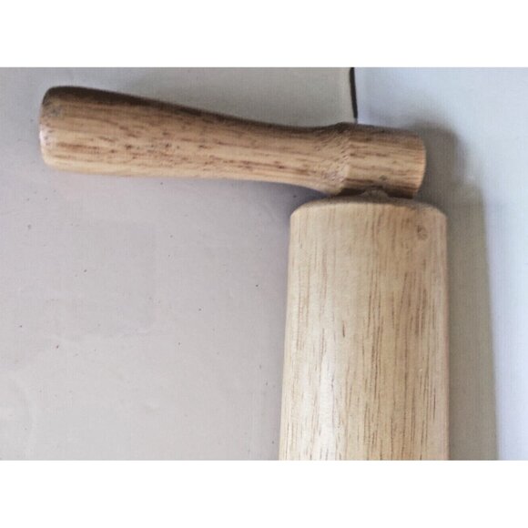 Angled 90 degree Wooden Handles Hardwood Rolling Pin 11 1/2" x 9" roll surface - Picture 3 of 8